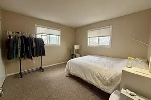 69 Newton St, Waltham, MA 02453 - Photo 5