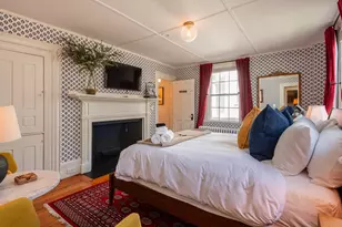 34 Mount Pleasant St, Rockport, MA 01966 - Photo 7