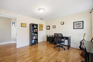 11 Hersom St, Watertown, MA 02472 - Photo 23