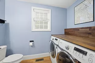 11 Hersom St, Watertown, MA 02472 - Photo 15