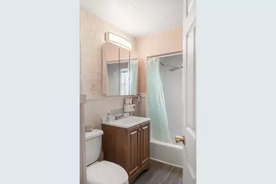 25 Almont Ave, Worcester, MA 01604 - Photo 9