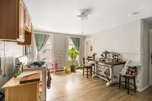 25 Almont Ave, Worcester, MA 01604 - Photo 27