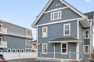 66 Stanley St, Boston, MA 02125 - Photo 19