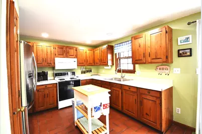 17 Old Colony Ave, Wareham, MA 02571 - Photo 7