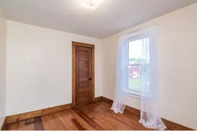 115 West St, Hadley, MA 01035 - Photo 31