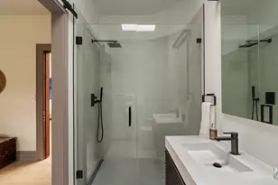 11 Brown St, Cambridge, MA 02138 - Photo 27