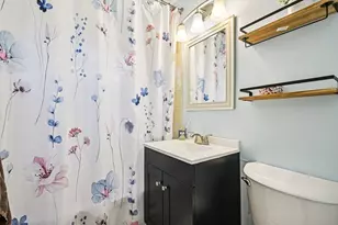 5 Crestwood Ave, Plainville, MA 02762 - Photo 13