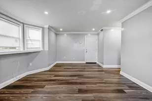 30 Mount Everett, Boston, MA 02125 - Photo 11