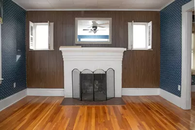194-196 W Franklin St #2, Holyoke, MA 01040 - Photo 7