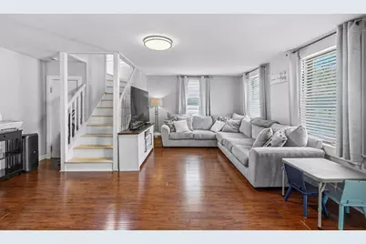 38 Liberty St, New Bedford, MA 02740 - Photo 7