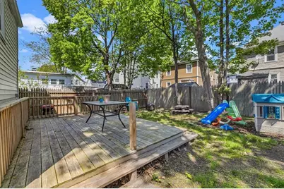 38 Liberty St, New Bedford, MA 02740 - Photo 27