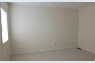 41 Juniperwood Dr, Haverhill, MA 01832 - Photo 17