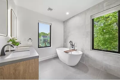 284 Webster St, Newton, MA 02466 - Photo 29