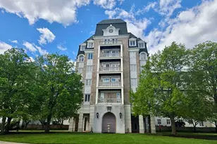 100 Marina Dr, Quincy, MA 02171 - Photo 5