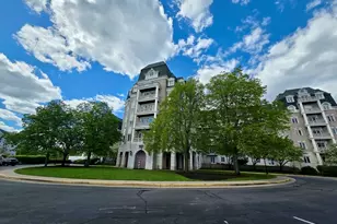 100 Marina Dr, Quincy, MA 02171 - Photo 3