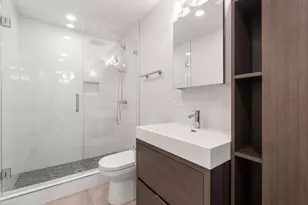 80 Verndale St, Brookline, MA 02446 - Photo 19
