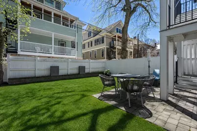 80 Verndale St #80, Brookline, MA 02446 - Photo 25