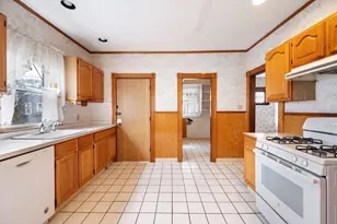 27 Willis St, Boston, MA 02125 - Photo 7
