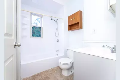 21 Hawthorne #2, Somerville, MA 02144 - Photo 13