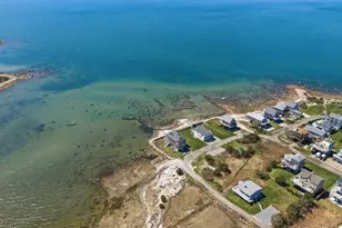 17 Island St, Mattapoisett, MA 02739 - Photo 25