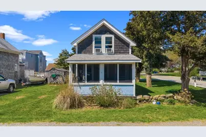 17 Island St, Mattapoisett, MA 02739 - Photo 3