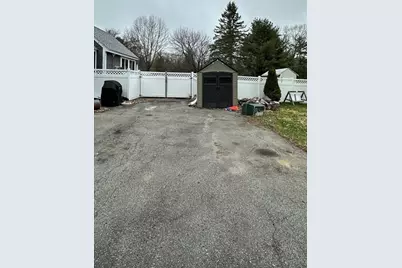 13 Collins St, Salisbury, MA 01952 - Photo 23
