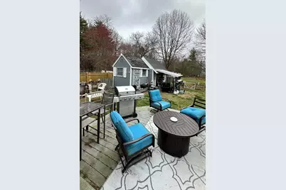 13 Collins St, Salisbury, MA 01952 - Photo 5