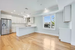 17 Vinton St, Boston, MA 02127 - Photo 3