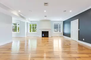 17 Vinton St, Boston, MA 02127 - Photo 1