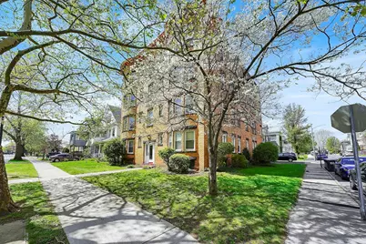 242 Fort Pleasant Ave, Springfield, MA 01108 - Photo 3
