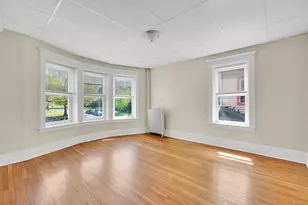 242 Fort Pleasant Ave, Springfield, MA 01108 - Photo 25