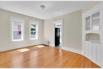 242 Fort Pleasant Ave, Springfield, MA 01108 - Photo 15
