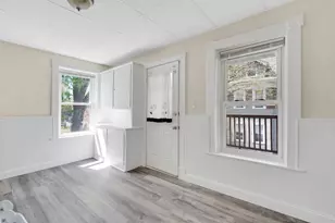 242 Fort Pleasant Ave, Springfield, MA 01108 - Photo 11