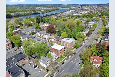 242 Fort Pleasant Ave, Springfield, MA 01108 - Photo 37