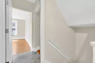 242 Fort Pleasant Ave, Springfield, MA 01108 - Photo 31