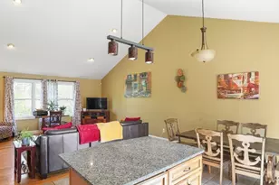 26 S Wheaton Ave, Seekonk, MA 02771 - Photo 5