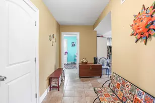 26 S Wheaton Ave, Seekonk, MA 02771 - Photo 13