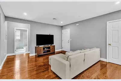 86 Chandler St, Marlborough, MA 01752 - Photo 17