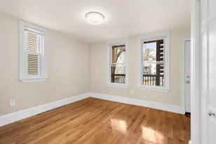 33 Browning Ave, Boston, MA 02124 - Photo 3