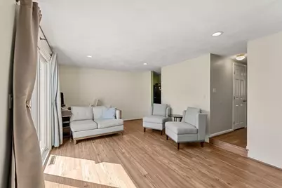 147 Patrick Rd #147, Tewksbury, MA 01876 - Photo 5