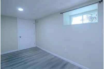56 Raddin Grove Ave, Lynn, MA 01905 - Photo 23