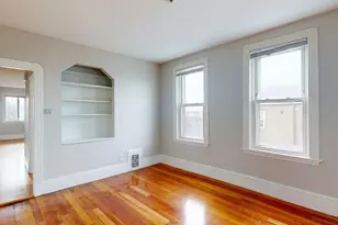 346 Chelsea St, Boston, MA 02128 - Photo 1