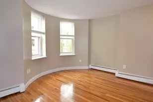 9 Blackwood St, Boston, MA 02115 - Photo 5