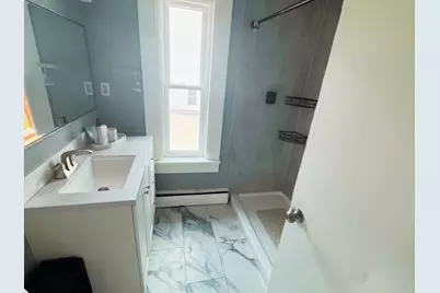 28 Vernon Ct #28, Fitchburg, MA 01420 - Photo 5