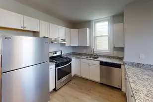 195 Maverick St, Boston, MA 02128 - Photo 3