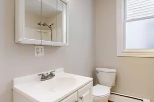 205 Chelsea St, Boston, MA 02128 - Photo 13