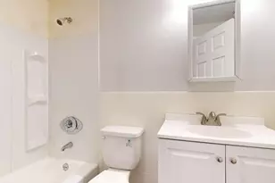 298-300 Meridian St, Boston, MA 02128 - Photo 11