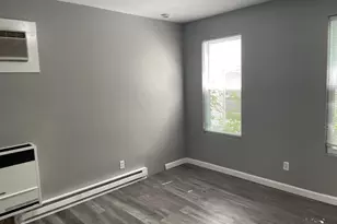 8 Cheever Ct, Boston, MA 02128 - Photo 9
