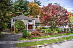 186 Tanglewood Dr, Longmeadow, MA 01106 - Photo 1