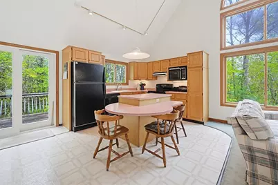1 Cheyenne Dr, Hubbardston, MA 01452 - Photo 3